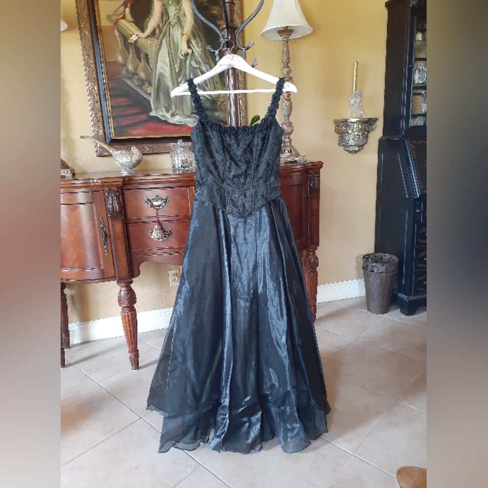 Beautiful Black Dress